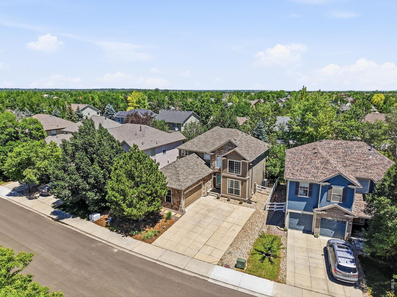 1604 Naples Ln