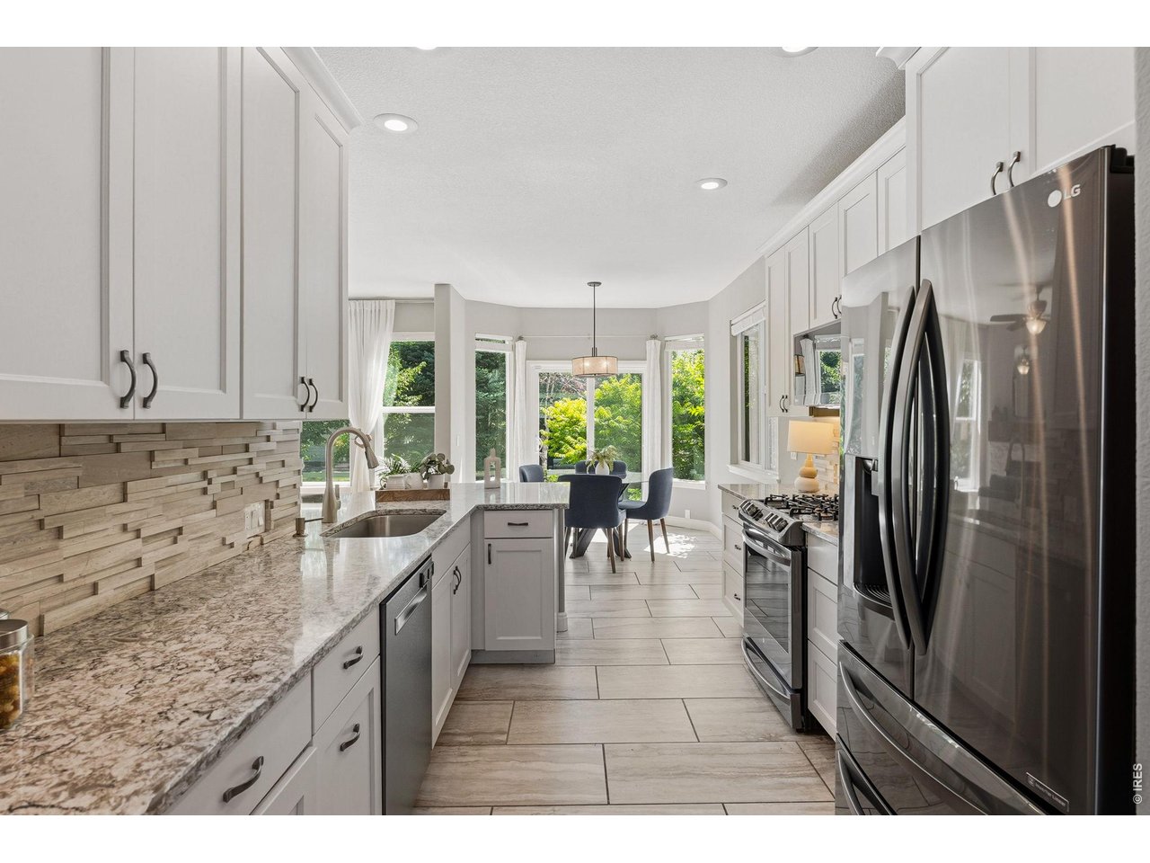 1604 Naples Ln