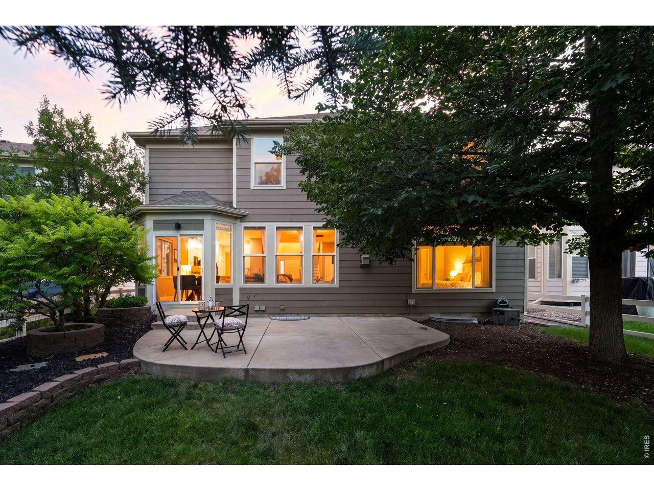 1604 Naples Ln