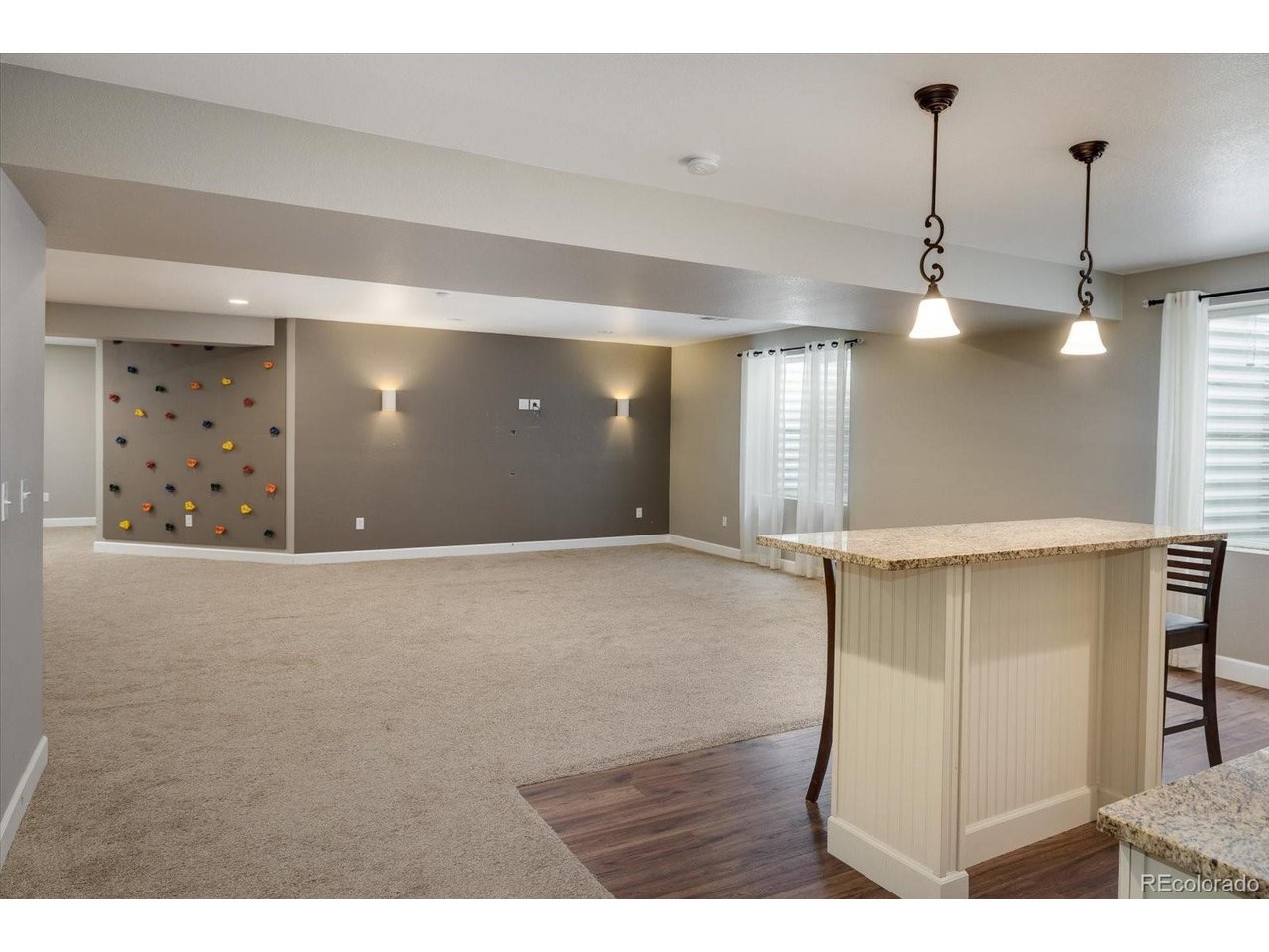 630 Benton Ln