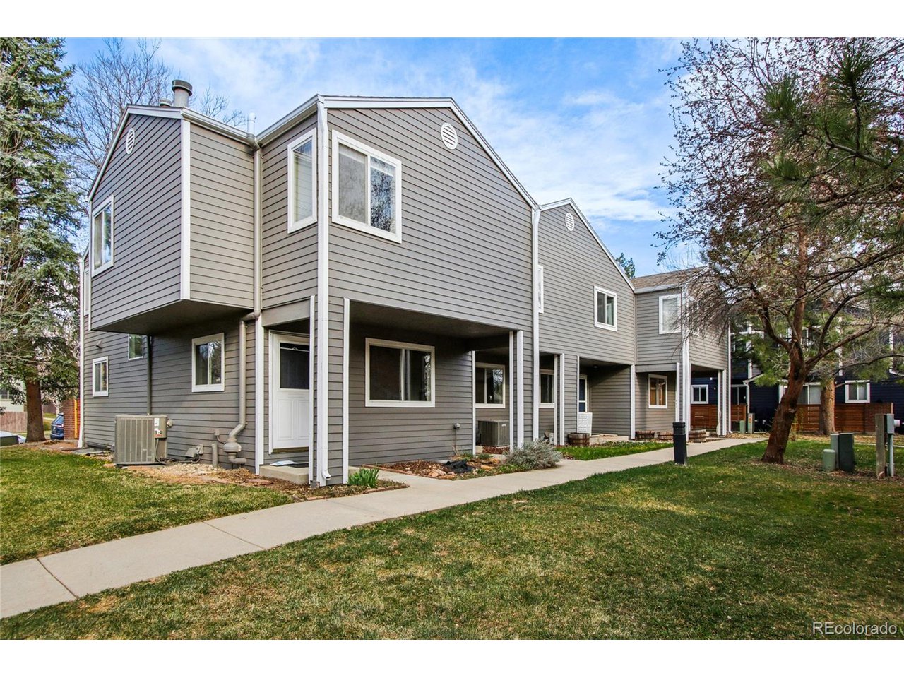 3280 Sentinel Dr