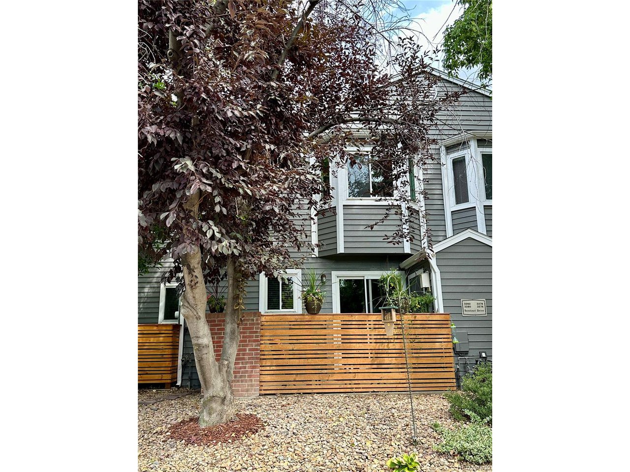 3280 Sentinel Dr