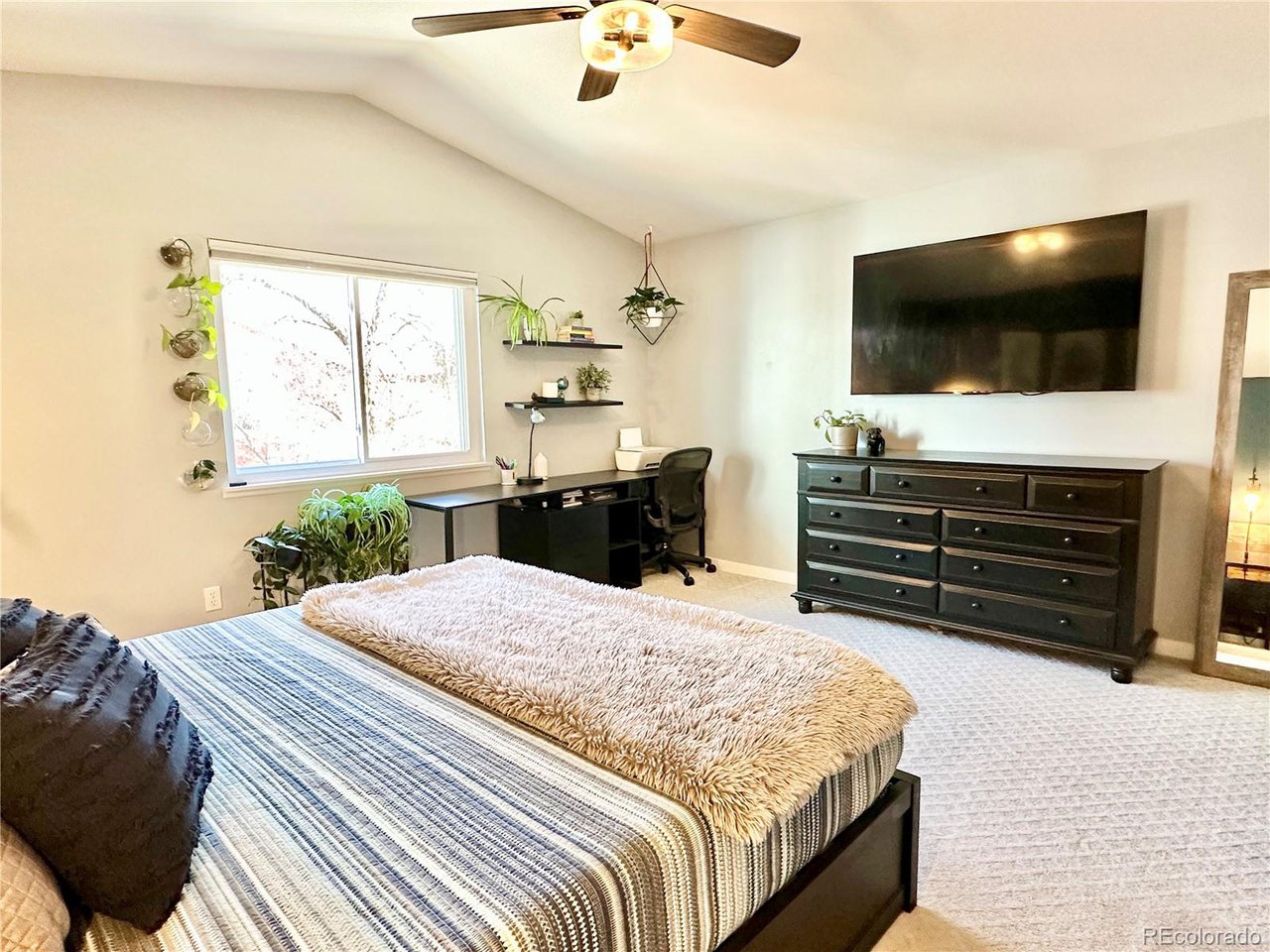 3280 Sentinel Dr