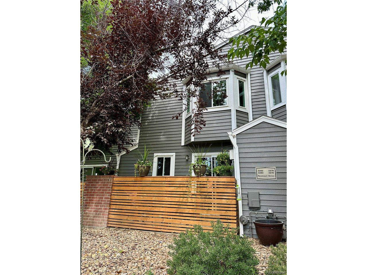 3280 Sentinel Dr