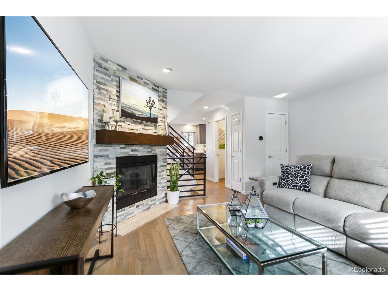 3280 Sentinel Dr