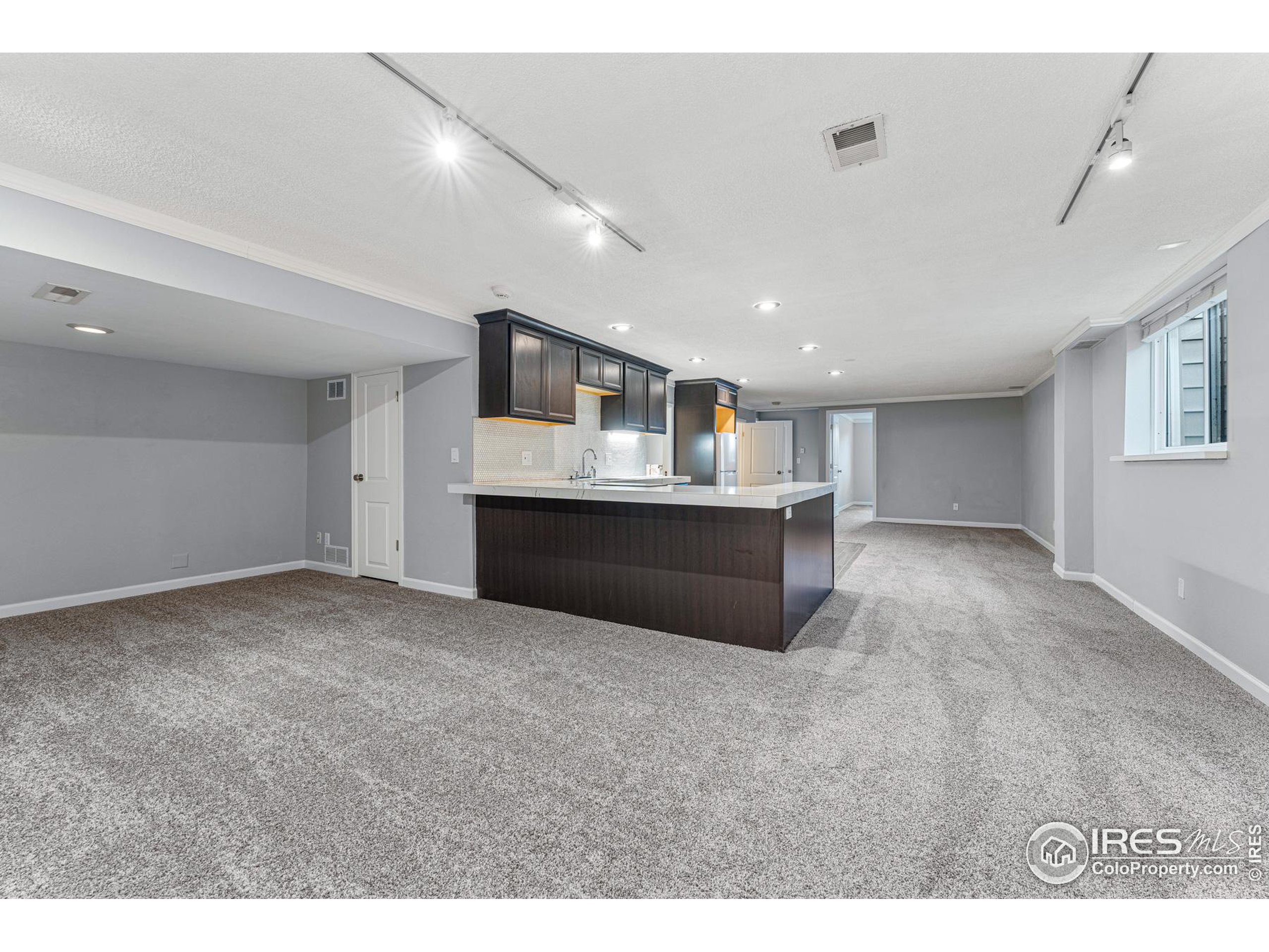 7011 Fairways Dr Longmont