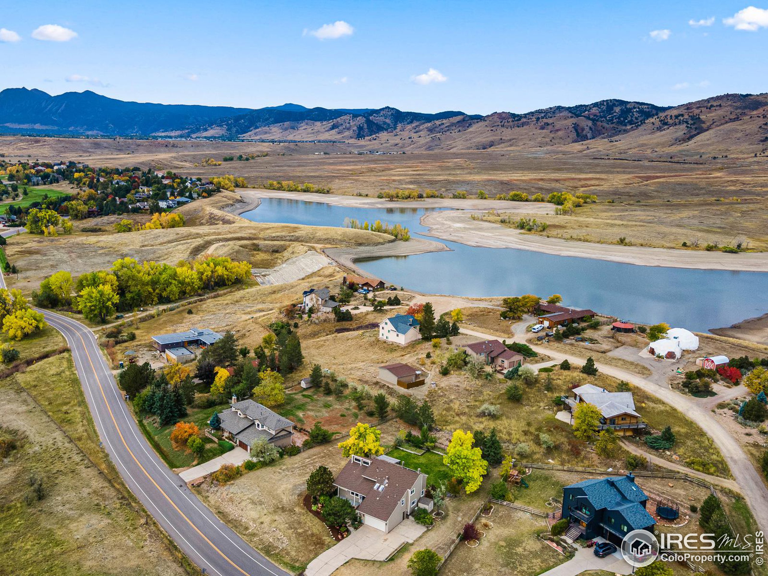 7011 Fairways Dr Longmont