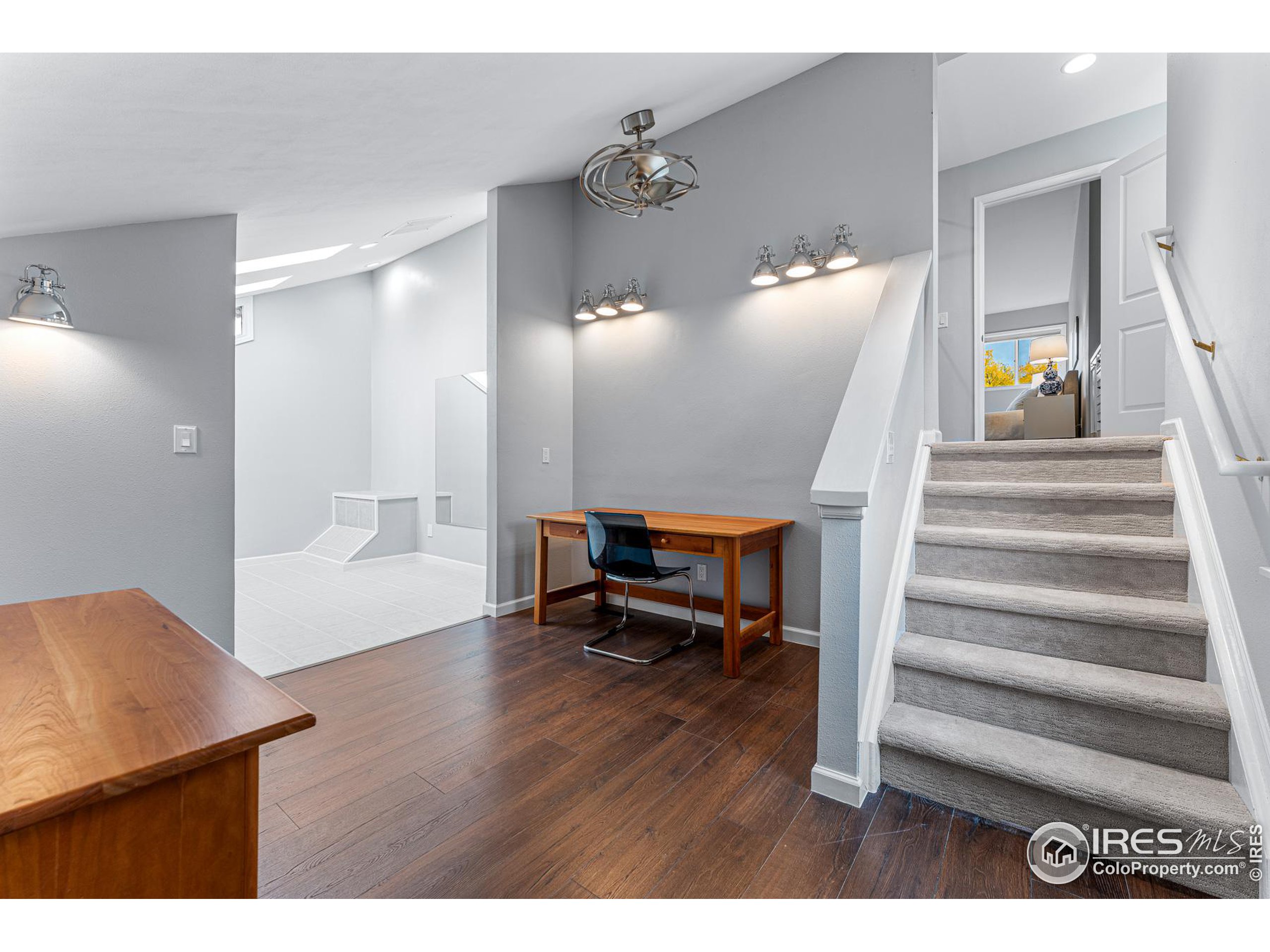 7011 Fairways Dr Longmont