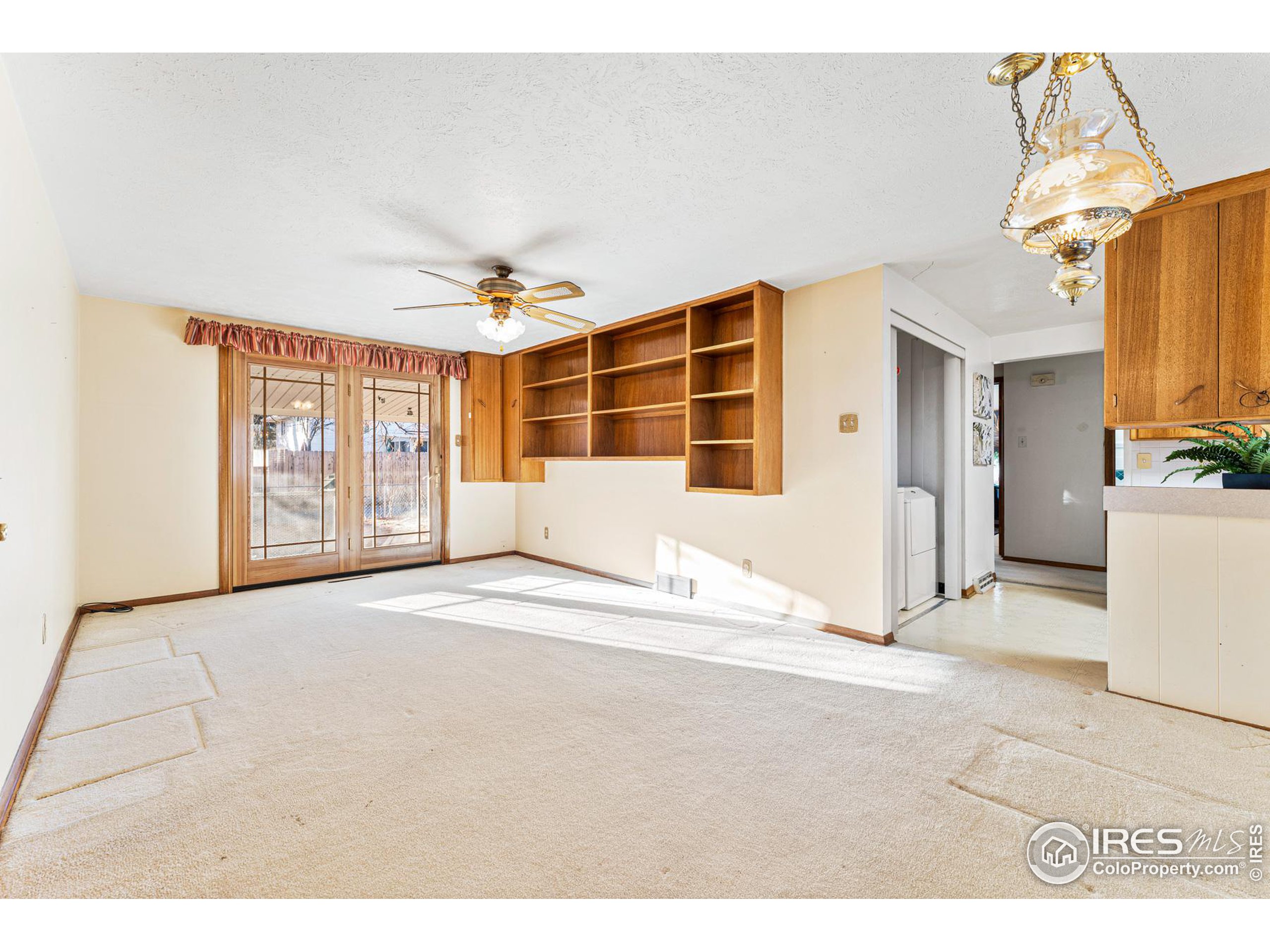 1111 Vivian St Longmont