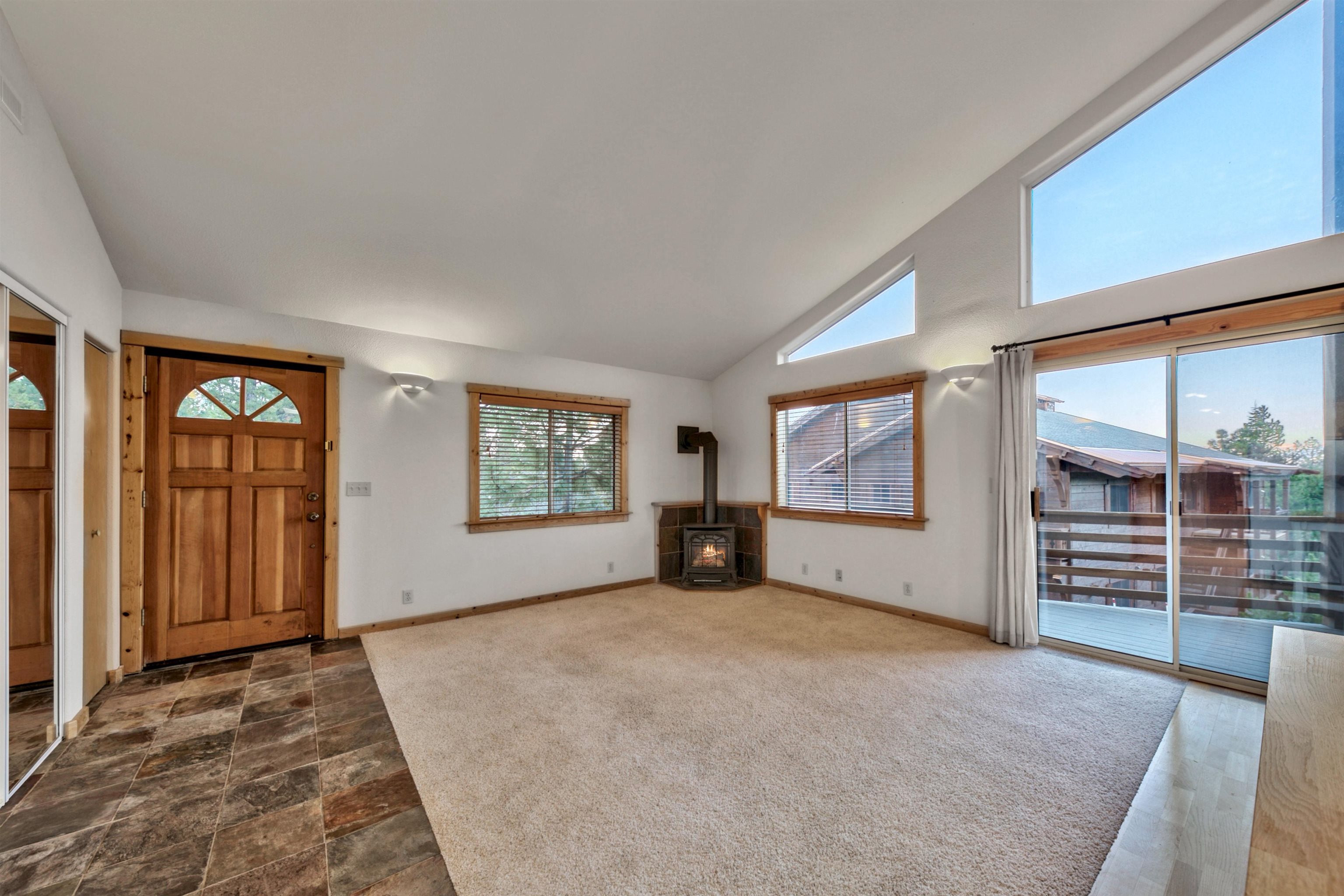 16695 Skislope Way Unit: 3