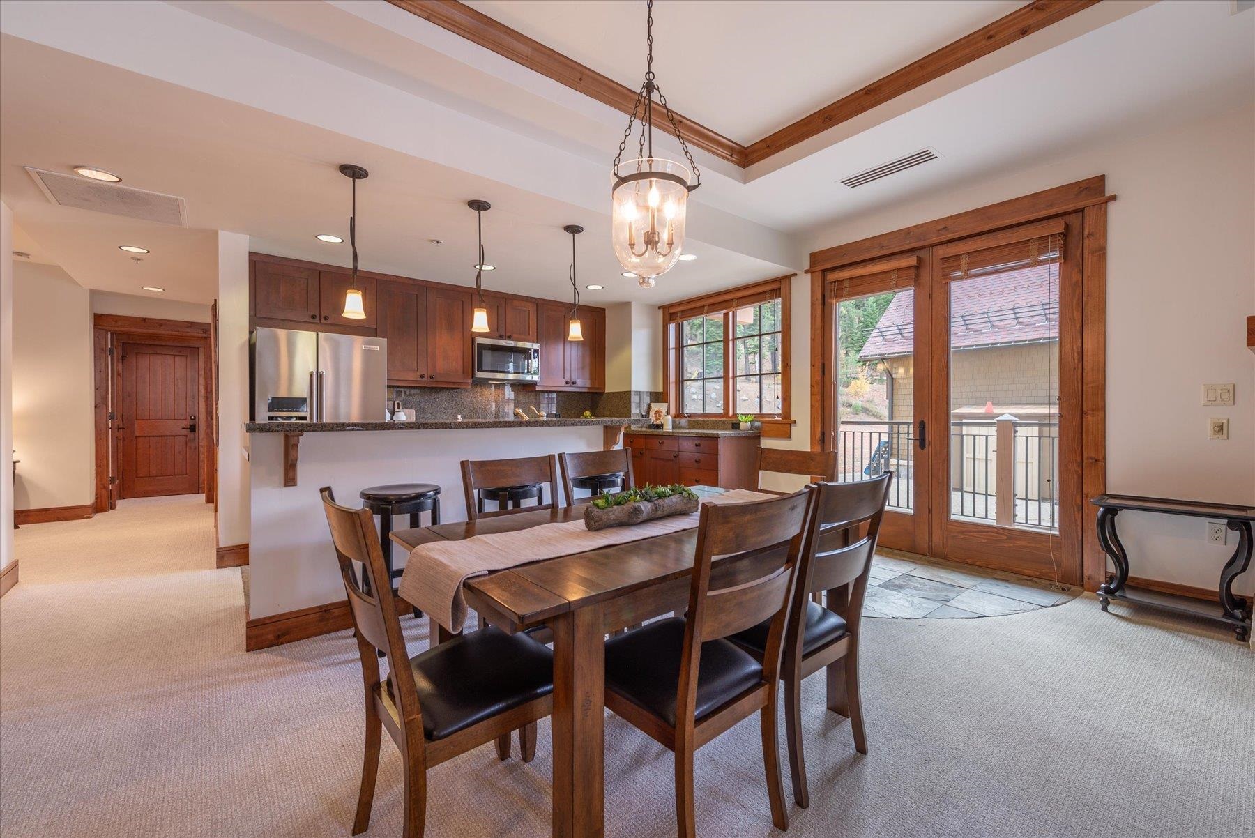 7001 Northstar Drive Unit: 202