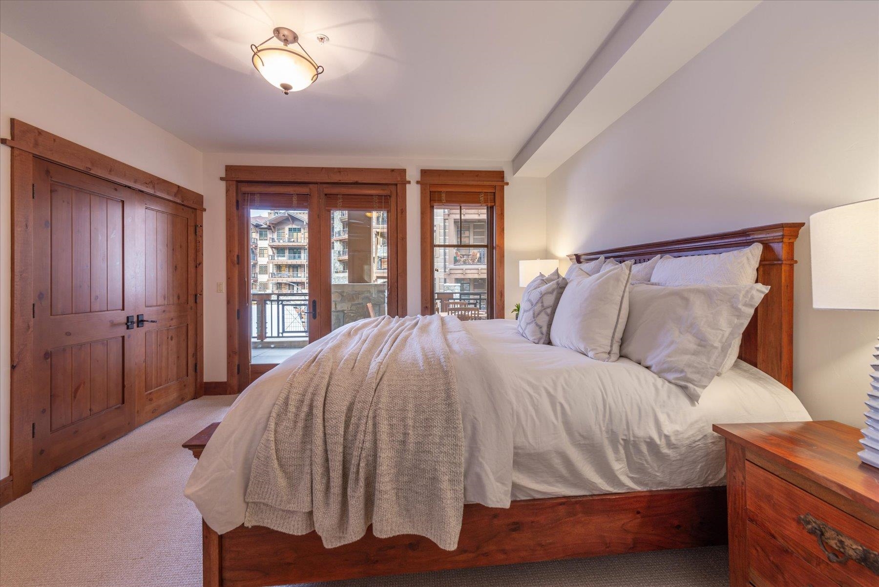 7001 Northstar Drive Unit: 202