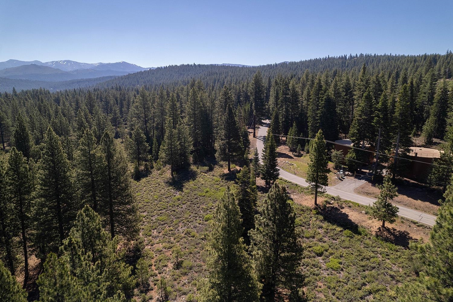 15375 Kent Drive Truckee California