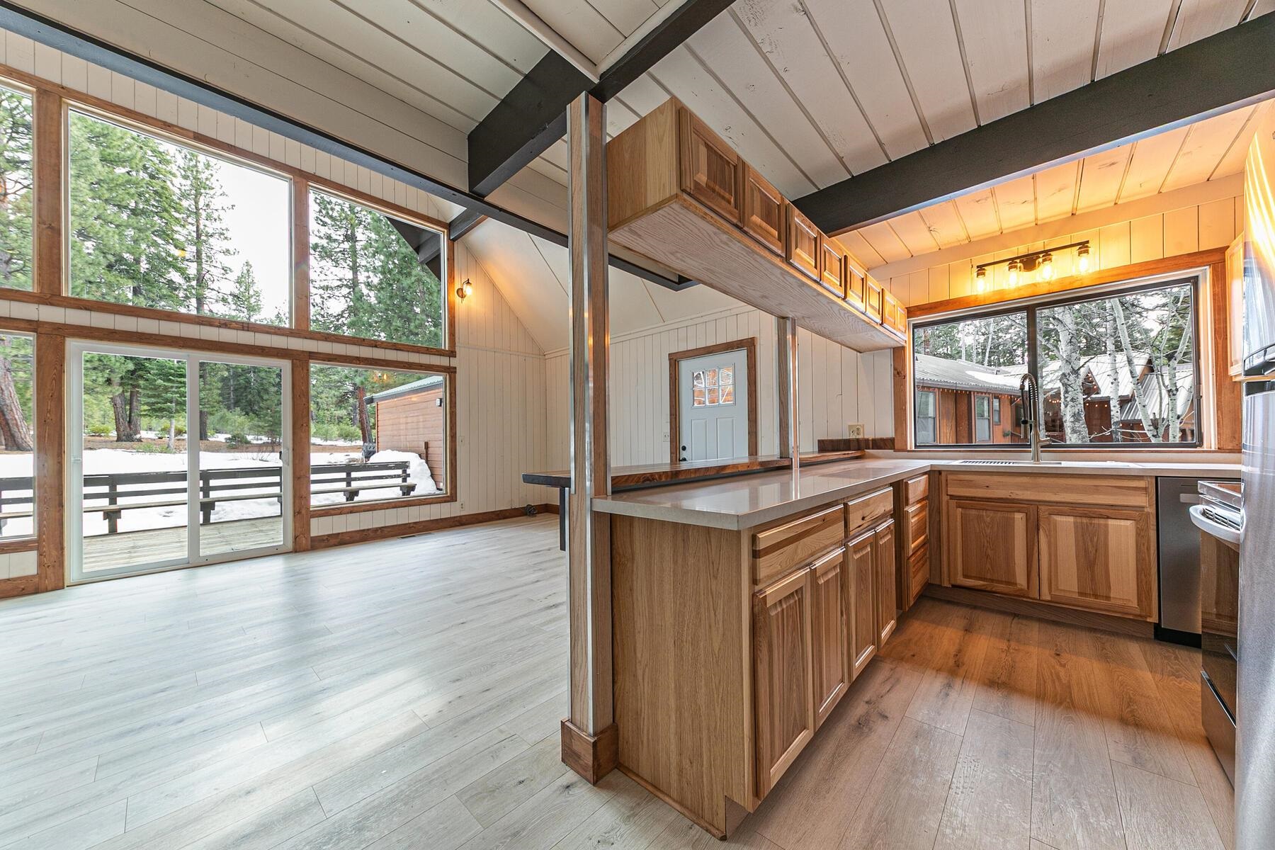 14977 Cavalier Rise