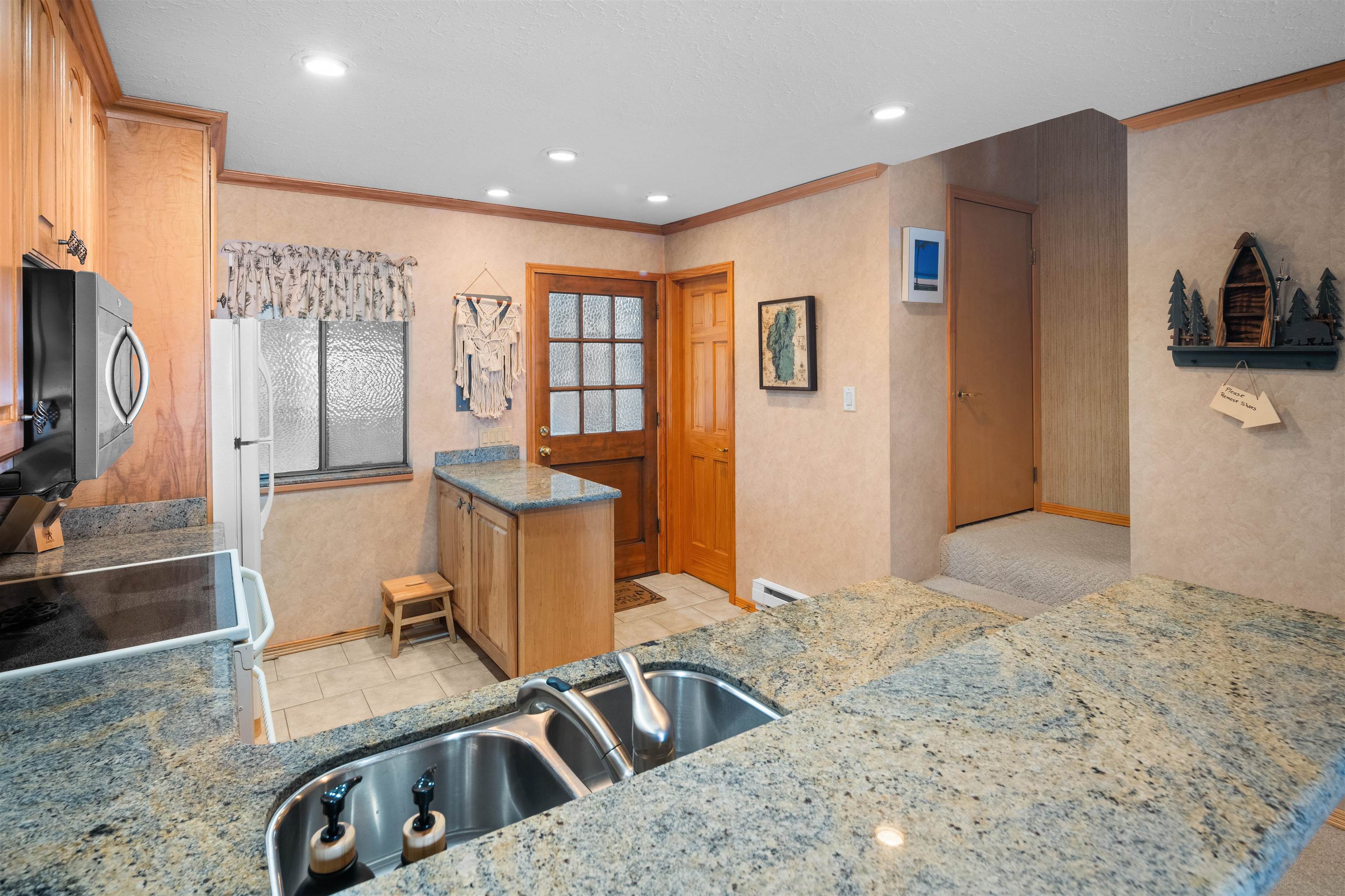 7600 North Lake Boulevard Unit: 34