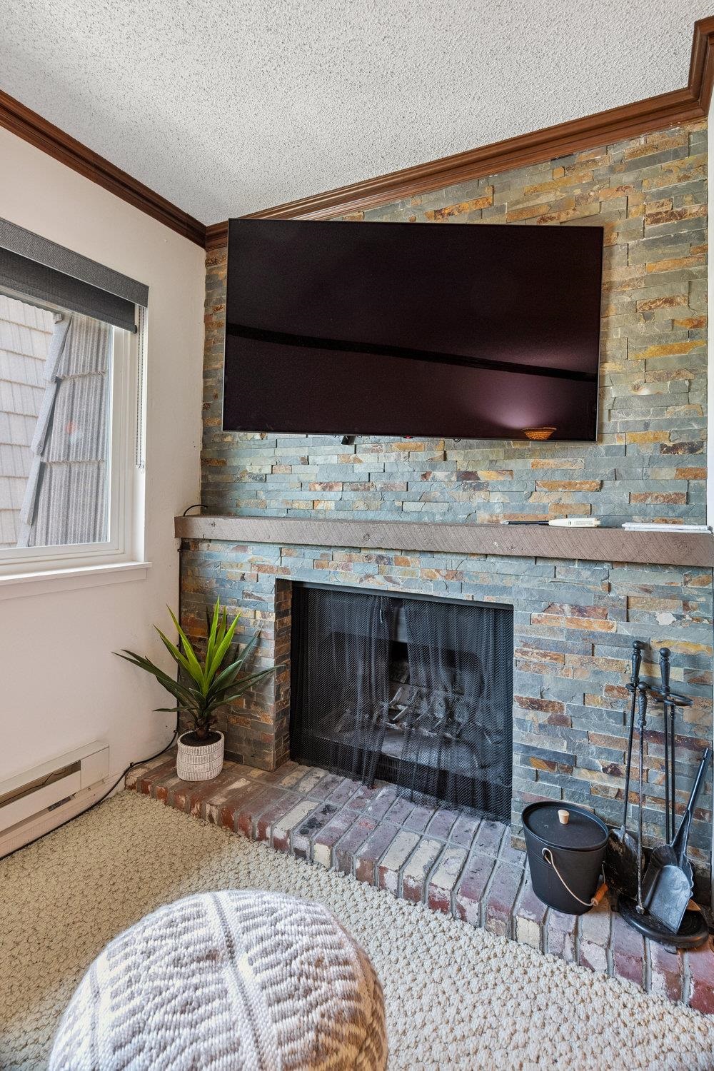 7600 North Lake Boulevard Unit: 19