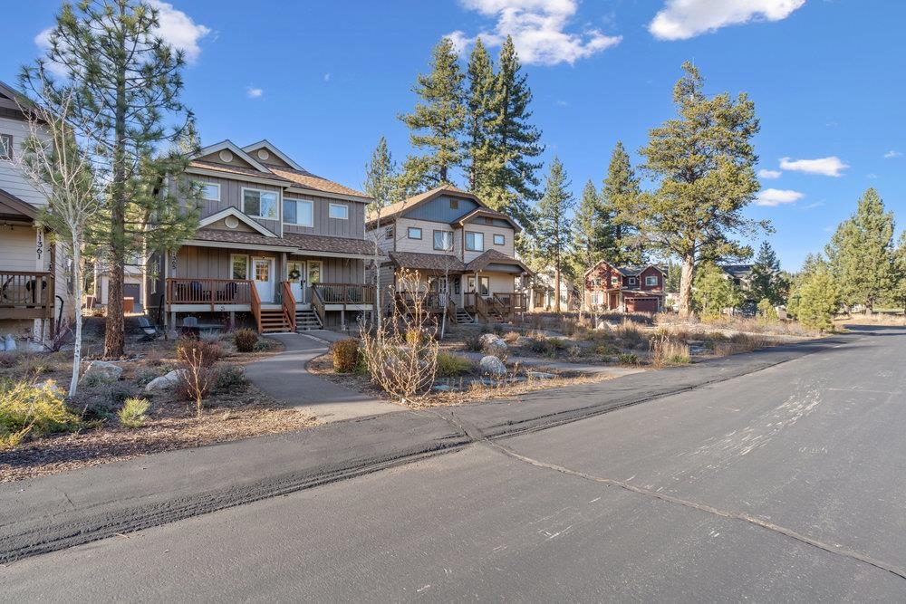 11365 Wolverine Circle
