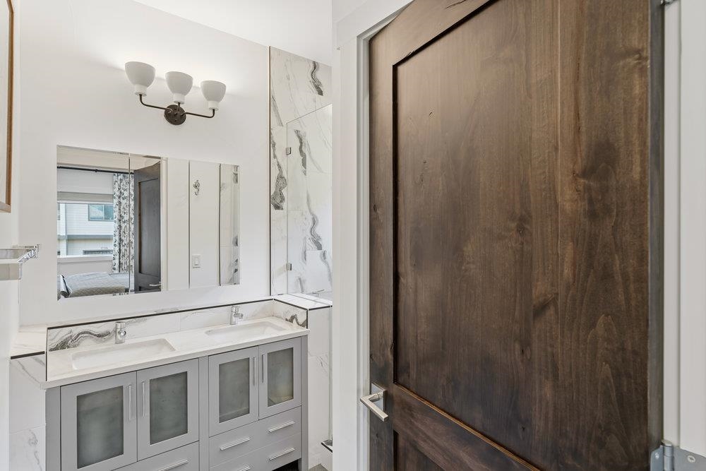 11365 Wolverine Circle