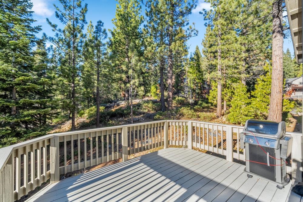 1360 Canterbury Drive