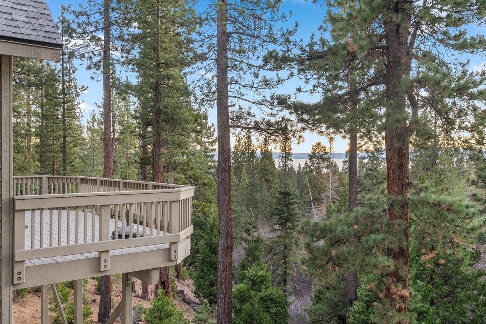 1360 Canterbury Drive