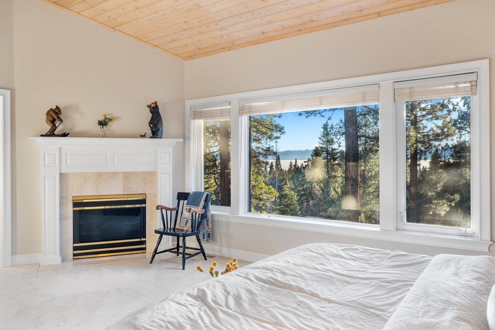 1360 Canterbury Drive