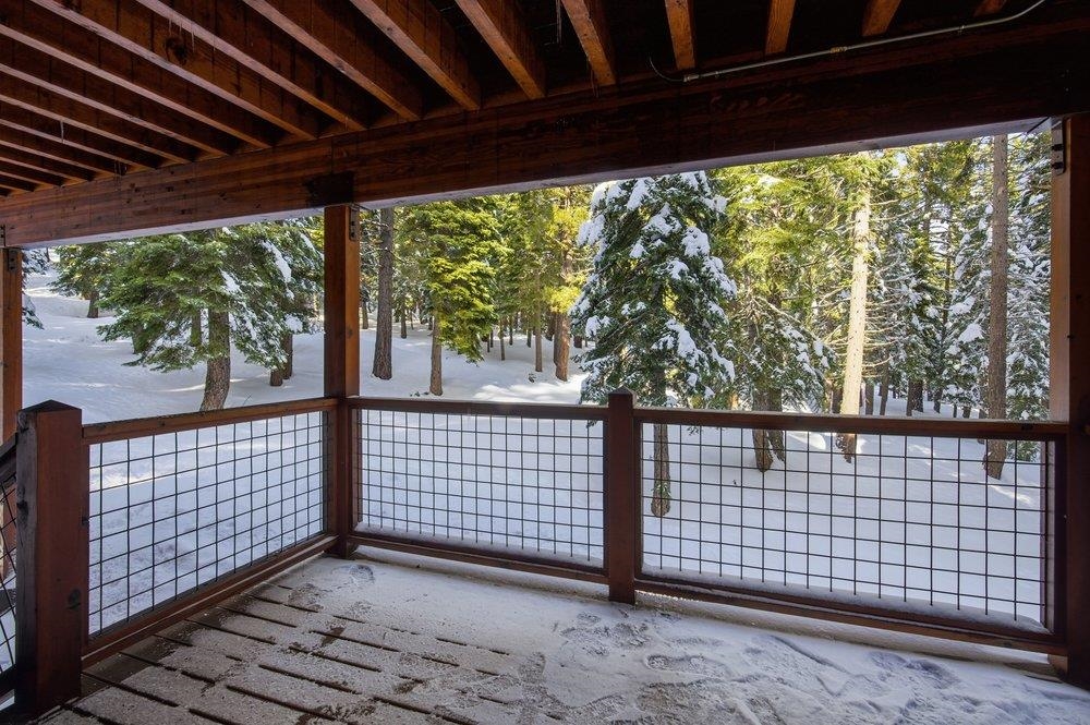 13572 Weisshorn Avenue