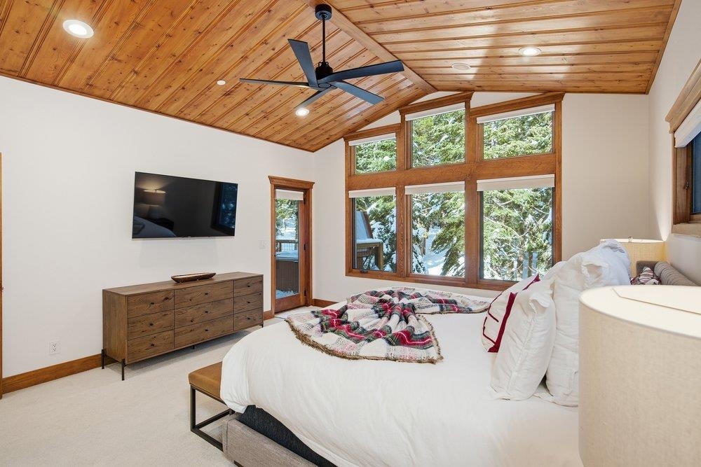 13572 Weisshorn Avenue