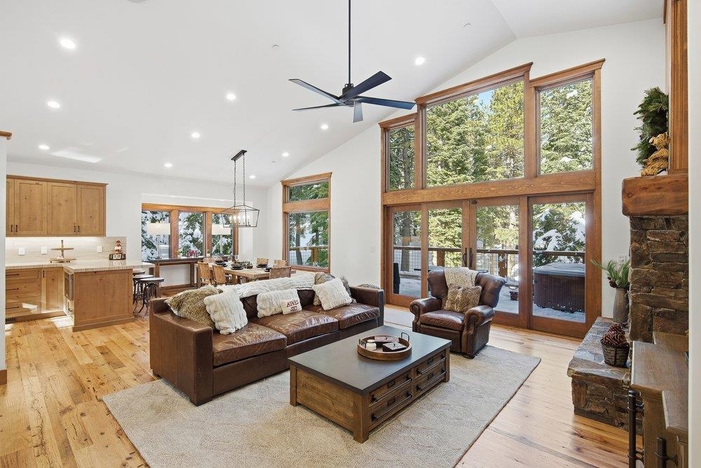 13572 Weisshorn Avenue