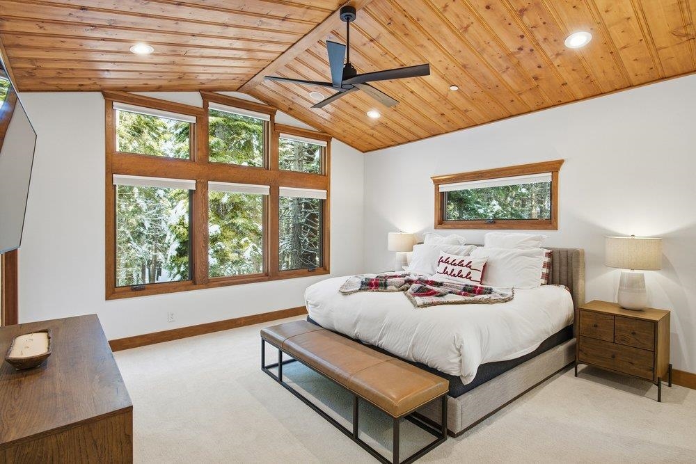 13572 Weisshorn Avenue