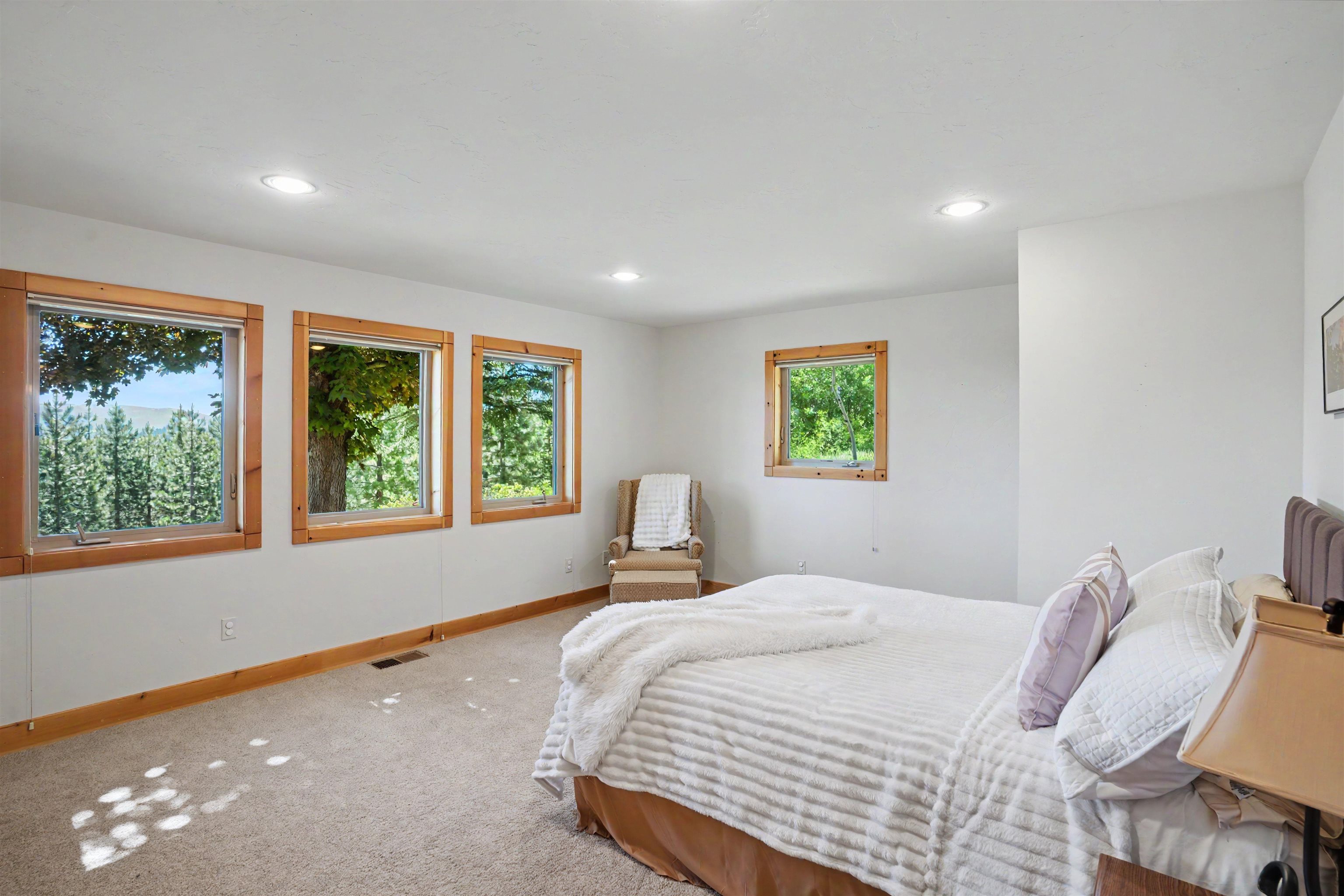 14509 Wolfgang Road
