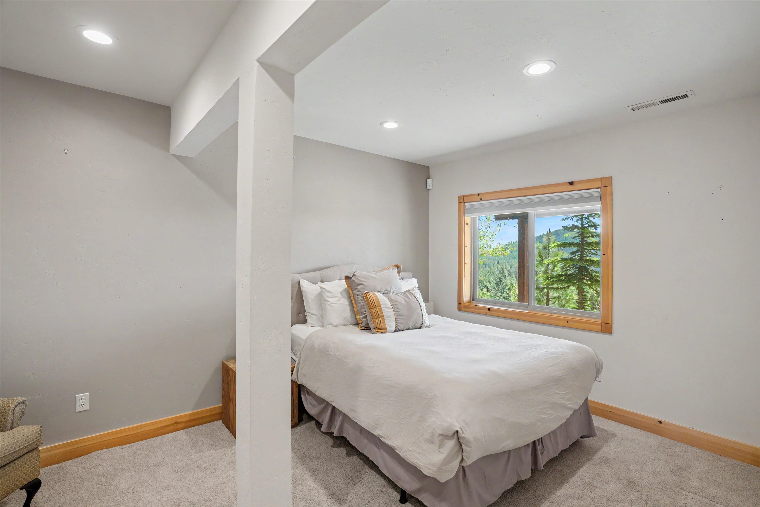 14509 Wolfgang Road