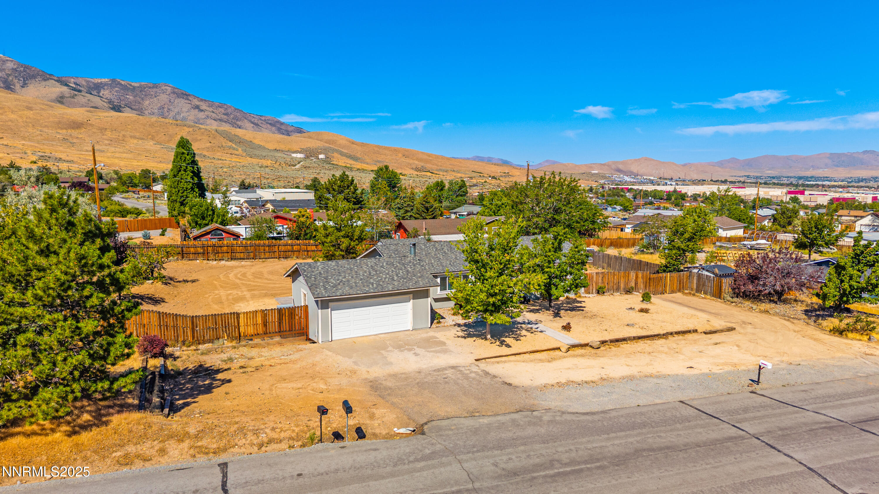 2425 Seneca Drive