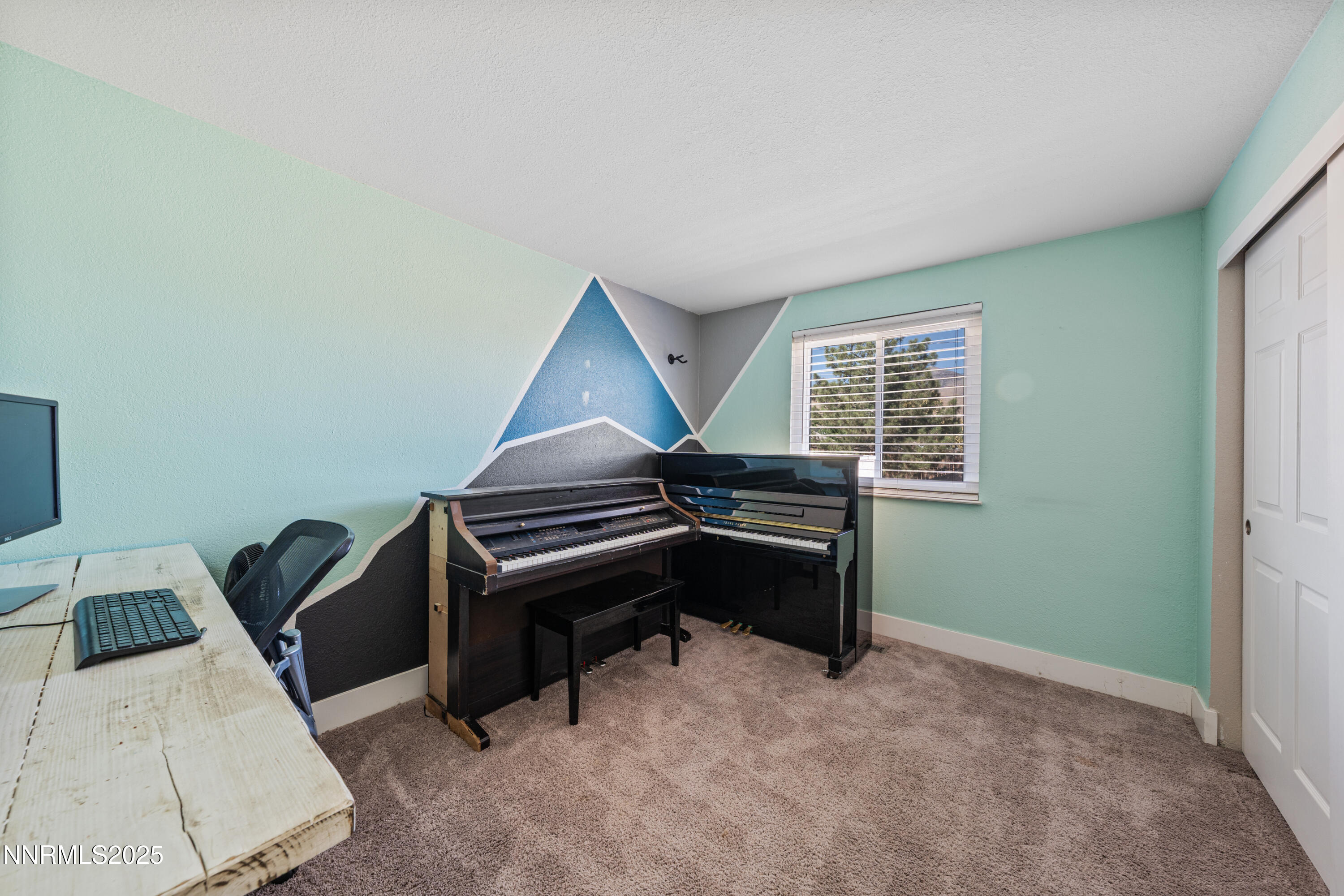 2425 Seneca Drive