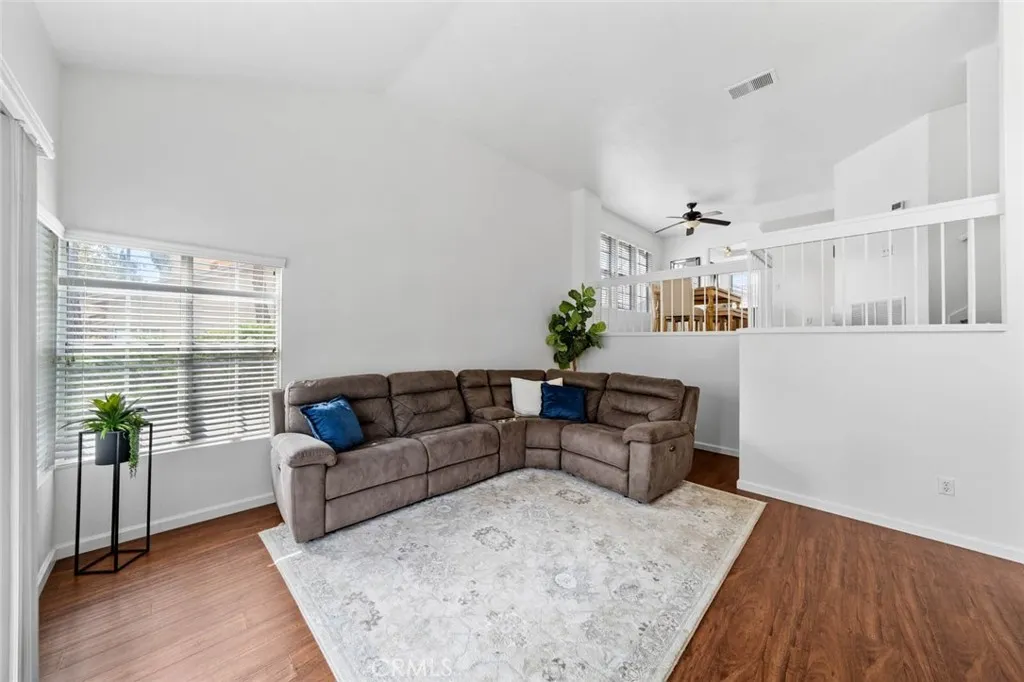 3218 Old Bridgeport Way