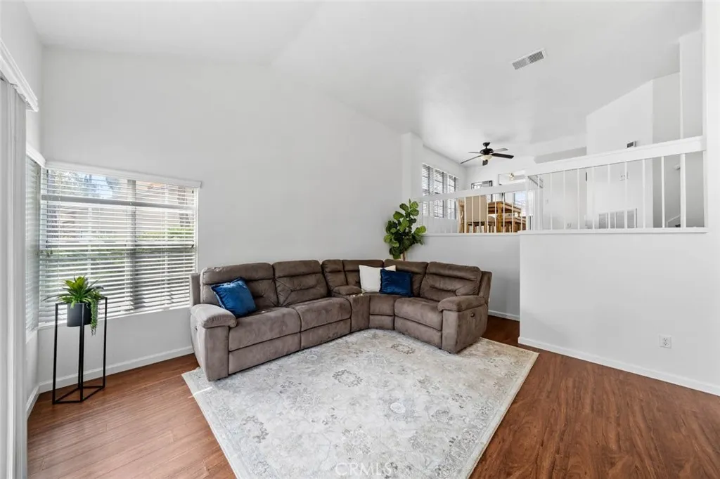 3218 Old Bridgeport Way