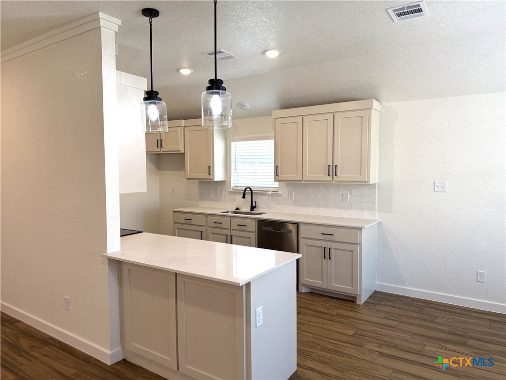 3804 Oglala Trail