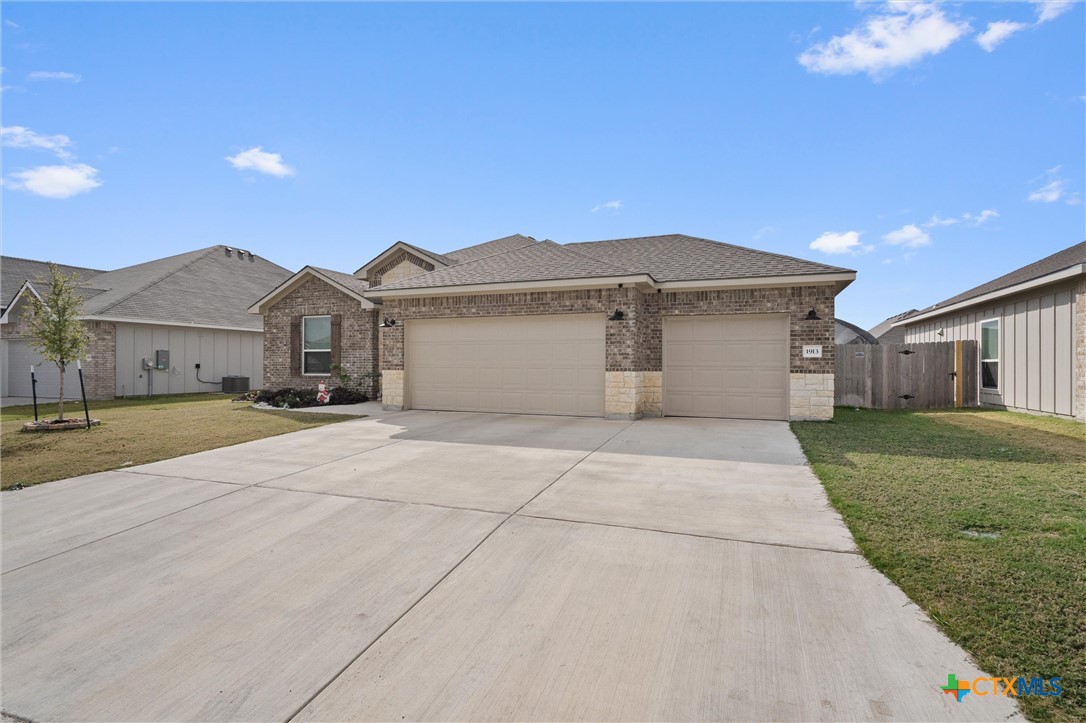 1913 Zabcikville Drive