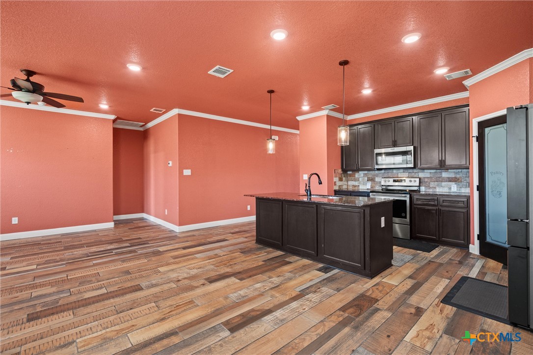 1602 Flatland Trail