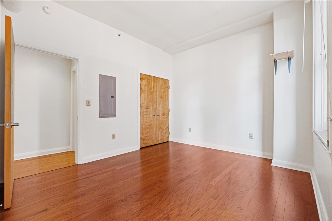 306 4th Ave 501
