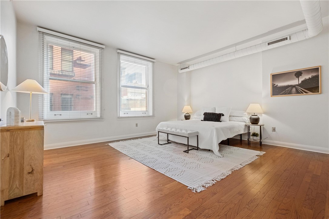 306 4th Ave 501
