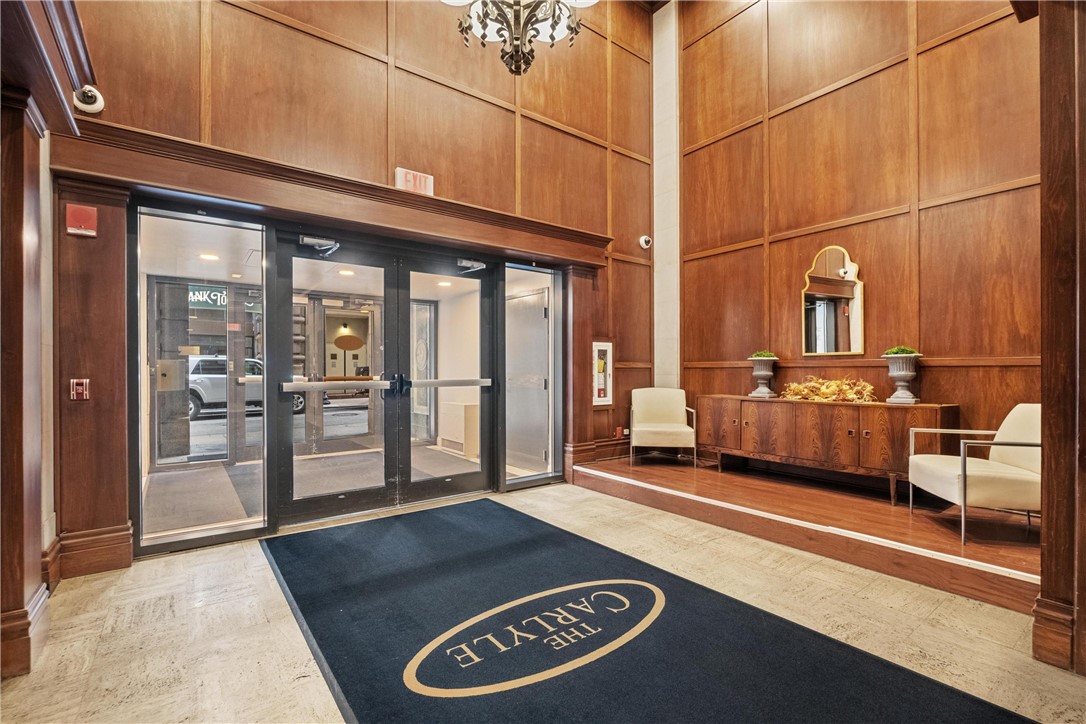 306 4th Ave 501