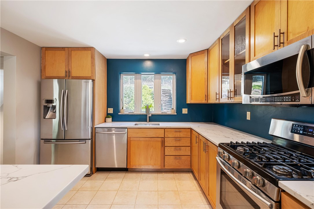 419 Salem Dr