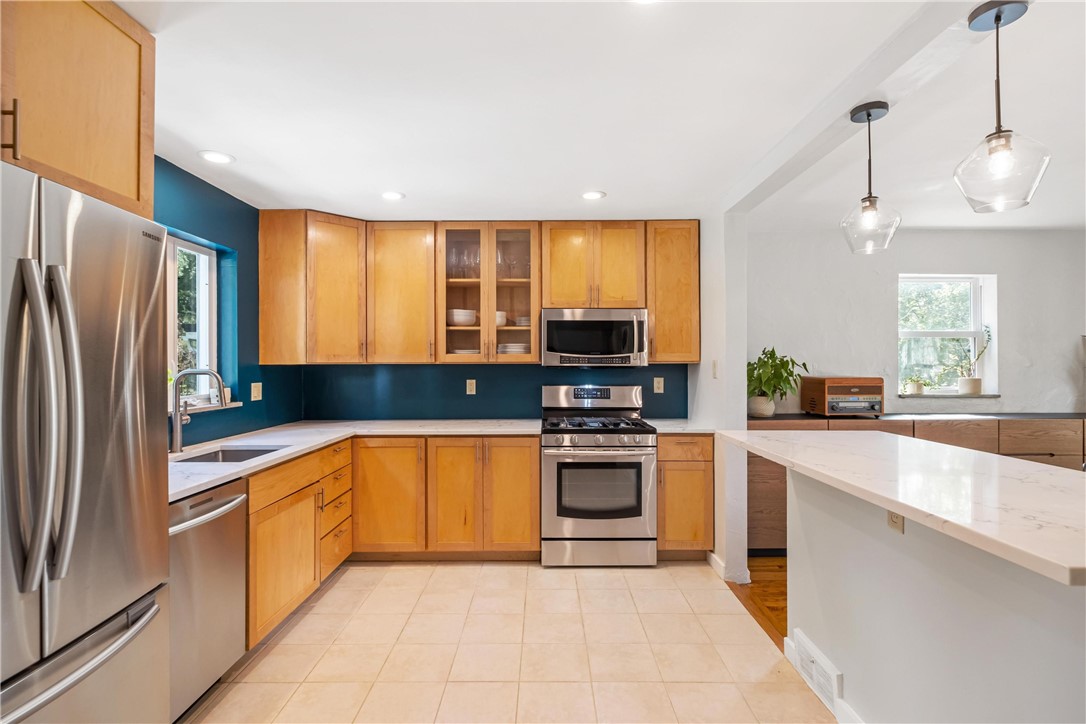 419 Salem Dr