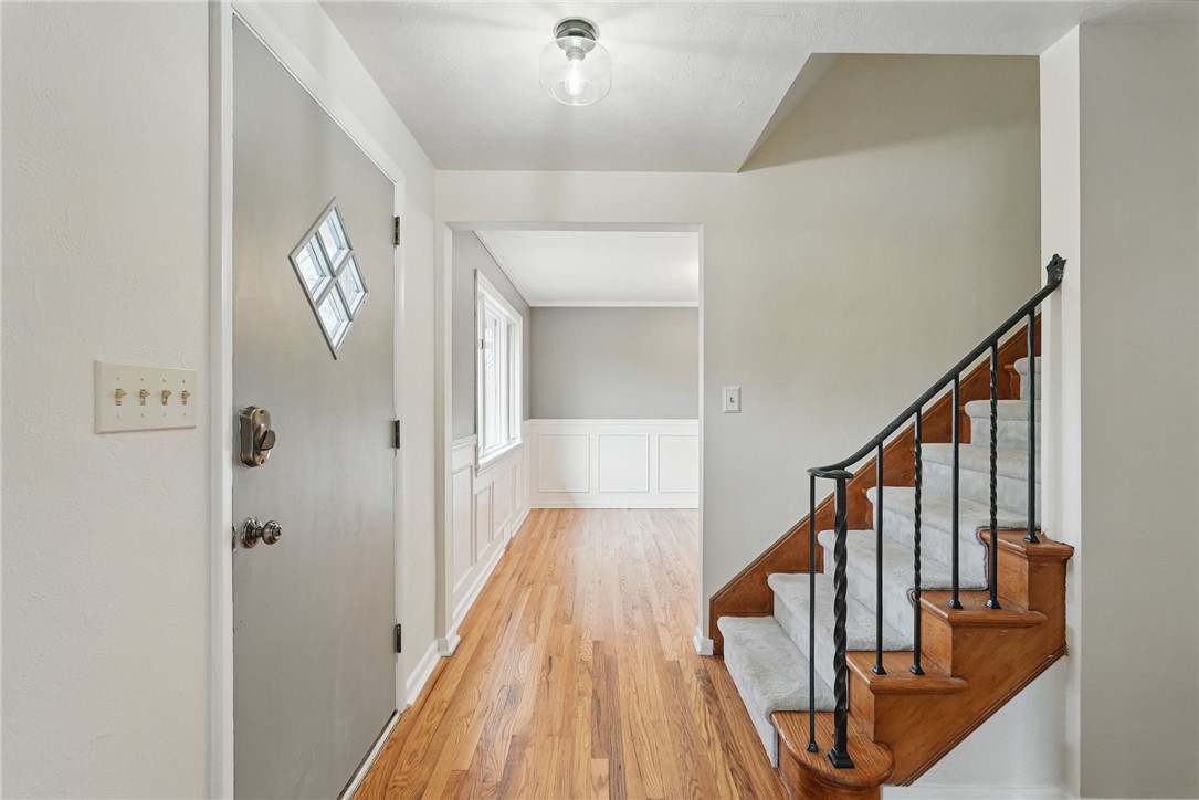 285 Park Entrance Dr