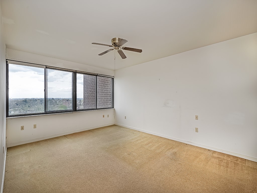 750 Washington Rd 1003