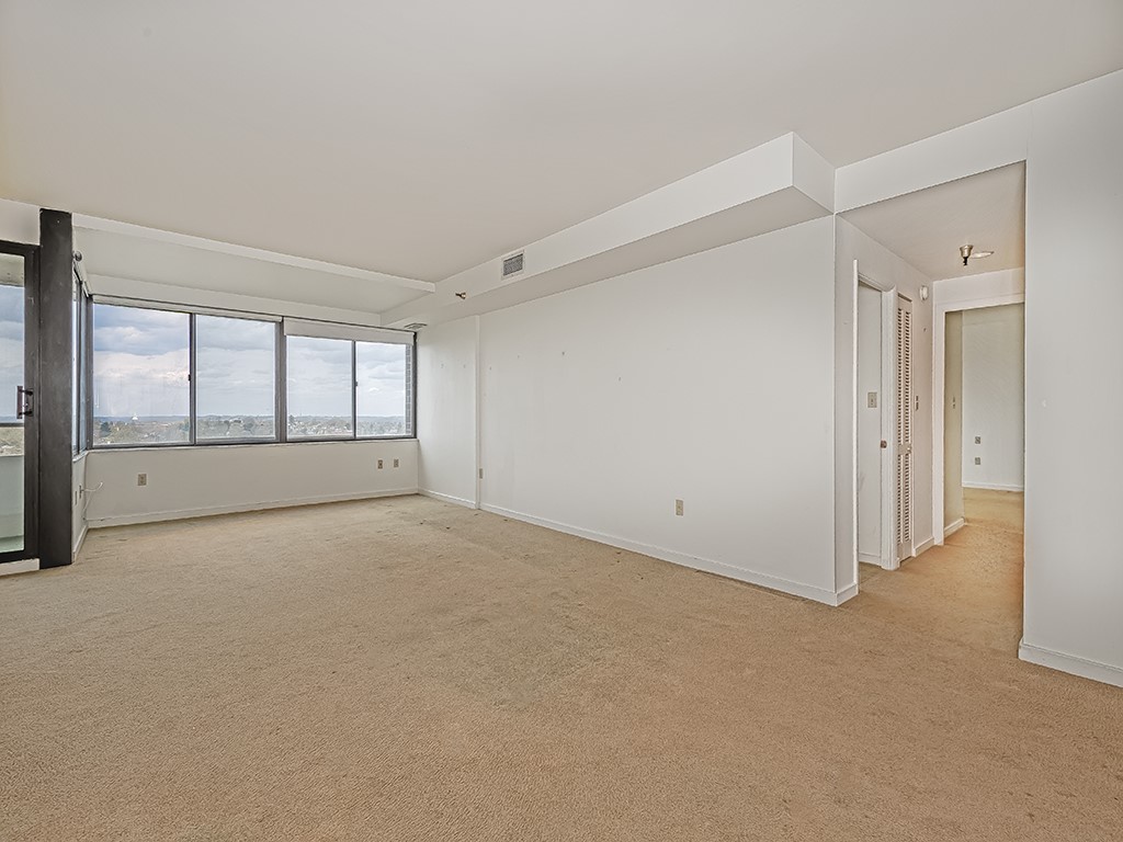 750 Washington Rd 1003