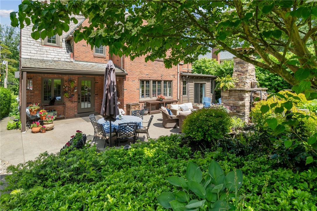 254 ORCHARD DRIVE