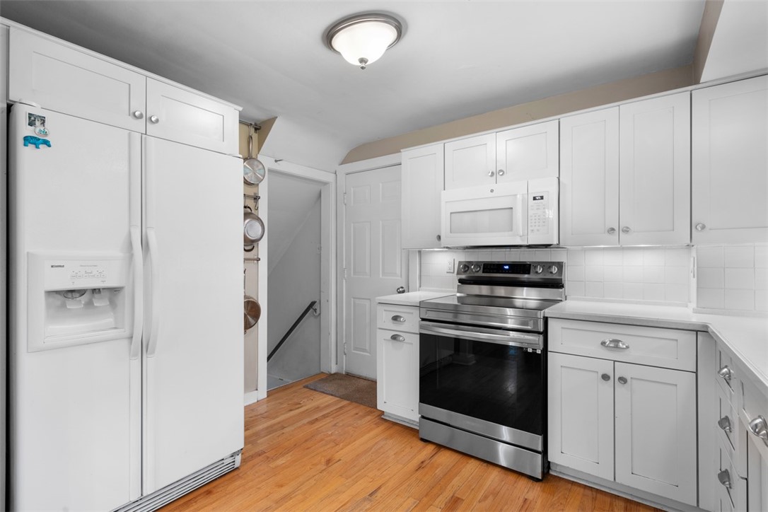 348 Canterbury Dr