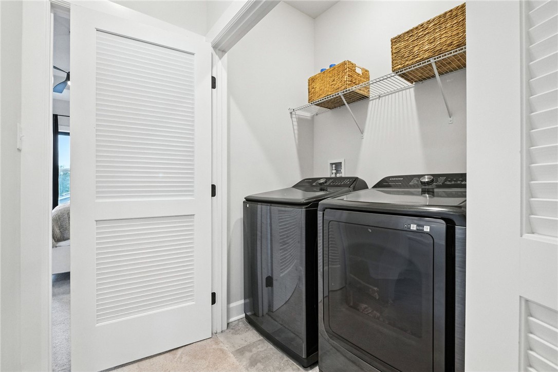 103 Spruce Ln