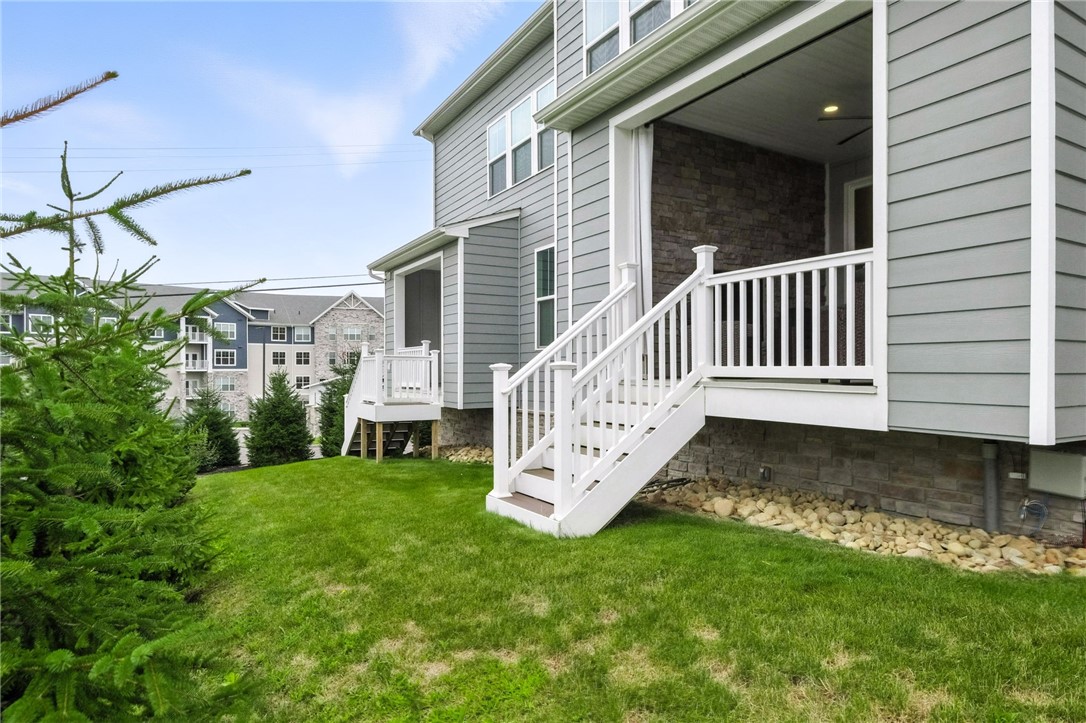 103 Spruce Ln